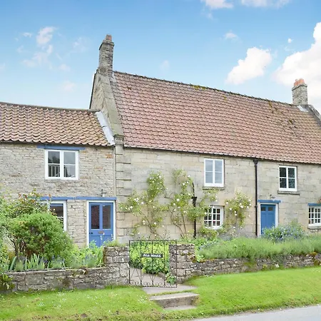 Holiday home Mill House *